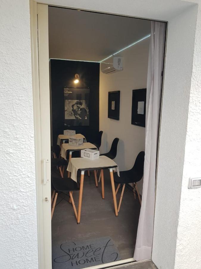 B&B Unique Art Santa Teresa Gallura Bagian luar foto
